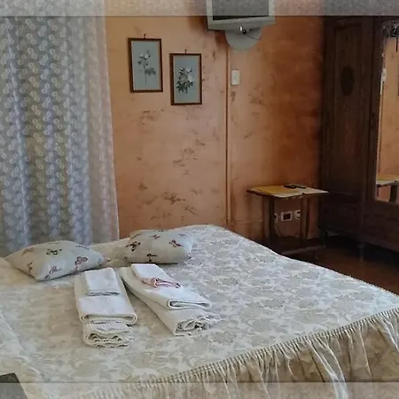 Farm stay L'ospitalita Del Castello Settimo Vittone