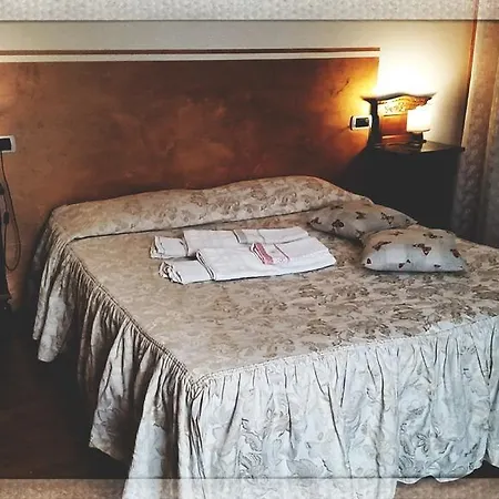 L'ospitalita Del Castello * Settimo Vittone